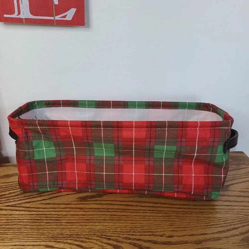 Christmas Holiday Home Decor Lot Includes Red Believe Sign Sleigh Flannel Basket